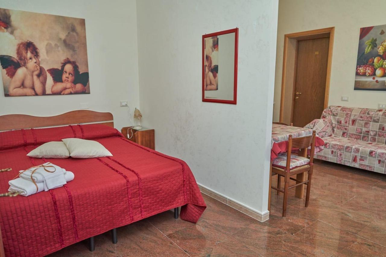 Le Stanze Di Ricci - Affittacamere Low Cost Lesina Exteriér fotografie