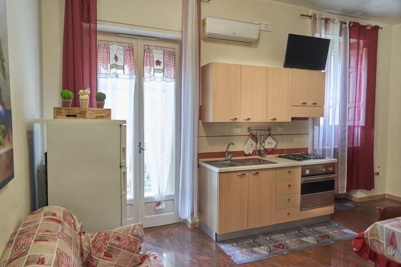 Le Stanze Di Ricci - Affittacamere Low Cost Lesina Exteriér fotografie