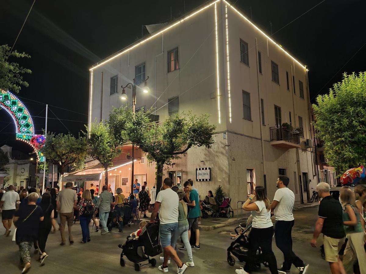 Le Stanze Di Ricci - Affittacamere Low Cost Lesina Exteriér fotografie
