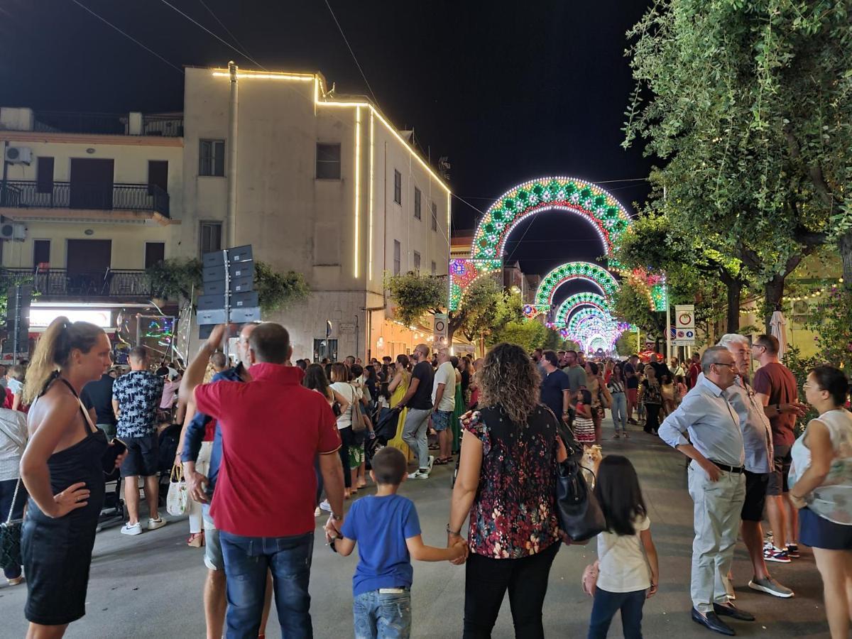 Le Stanze Di Ricci - Affittacamere Low Cost Lesina Exteriér fotografie